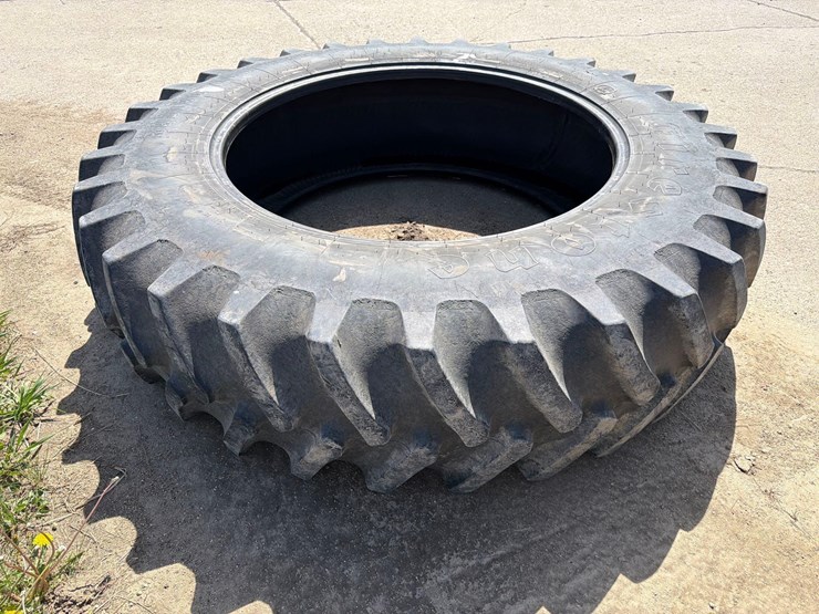 1-firestone-18.4r42-tire-image-1