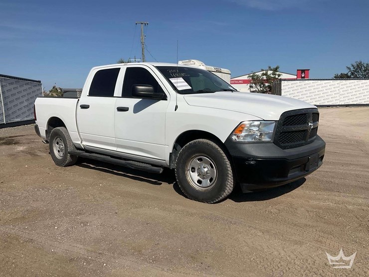 2017-dodge-ram-1500-image-2