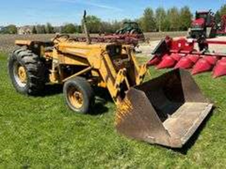 massey-ferguson-2200-image-3