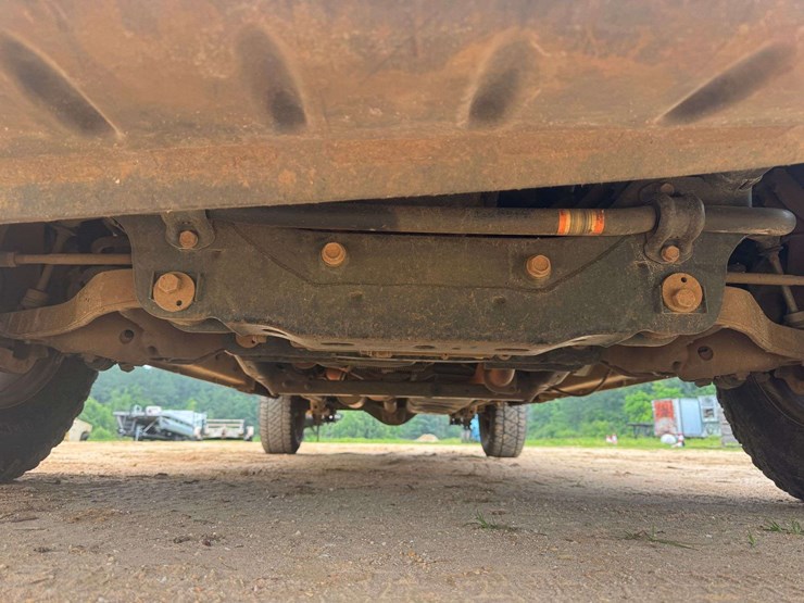 2019-ram-1500-classic-image-20