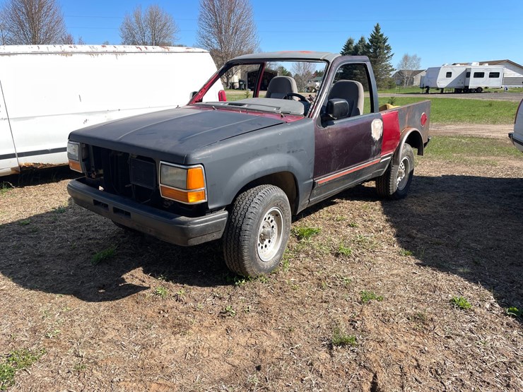 1992-ford-explorer-image-1