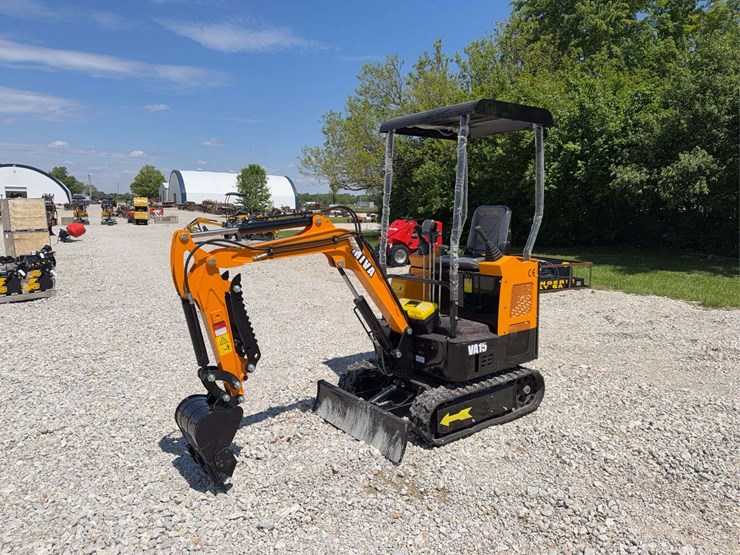 2026-miva-va15-mini-excavator-image-1
