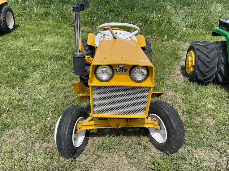 massey-ferguson-executive-image-20
