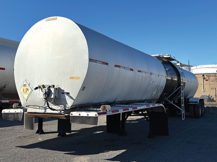 1991-fruehauf-tanker-image-1