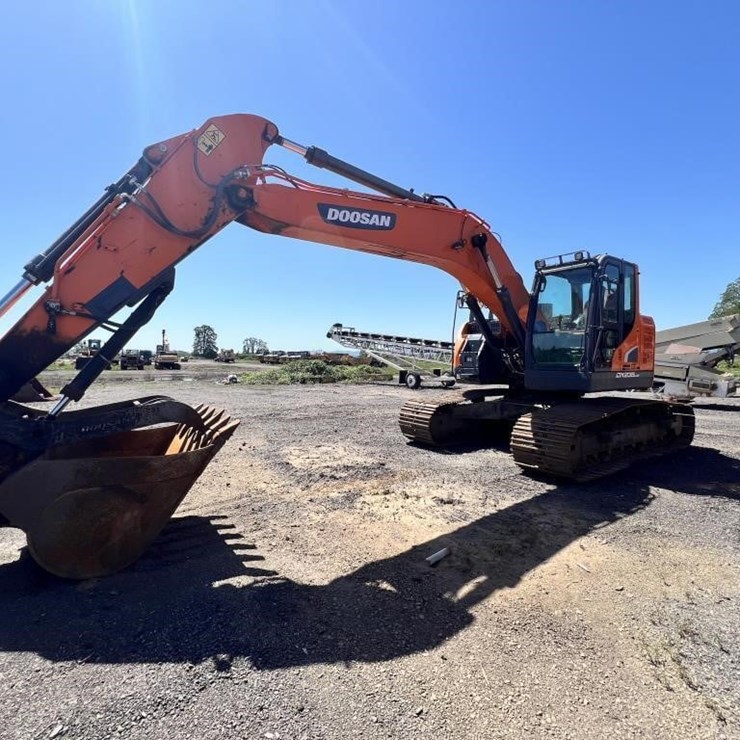 DOOSAN DX235 LC-5
