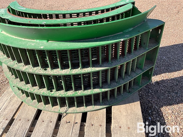 john-deere-small-wire-concaves-image-10
