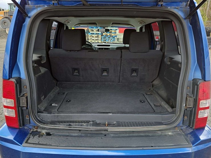 2009-jeep-liberty-image-15