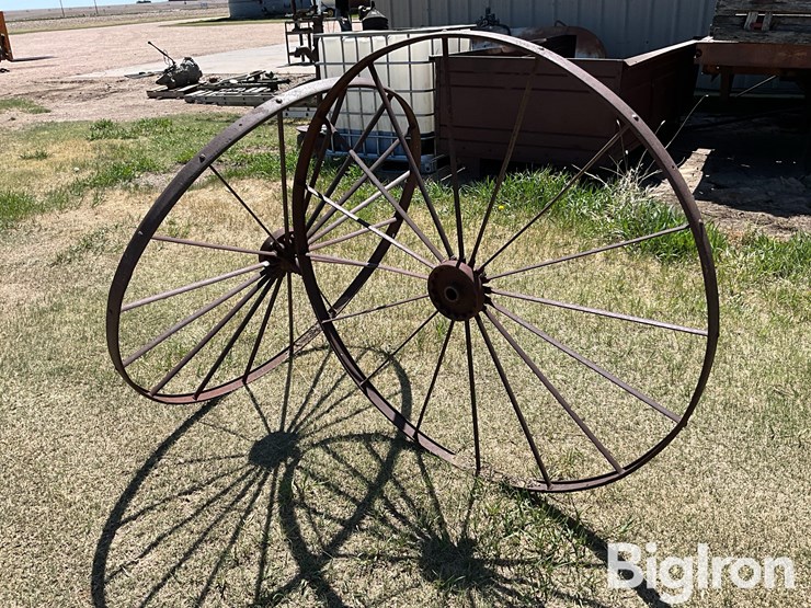 53”-antique-steel-wheels-image-3