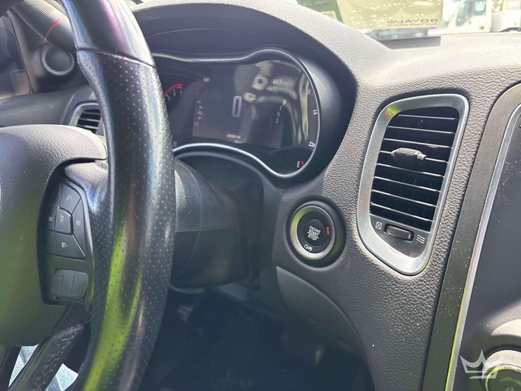 2020-dodge-durango-image-12