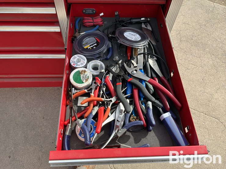 us-general-toolbox-w/tools-image-20