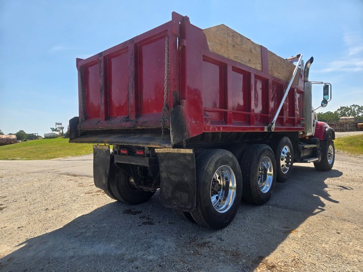 #24354-•-2002-mack-cv513-granite-dumptruck-image-16