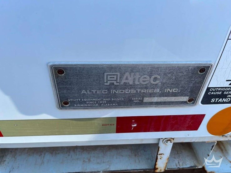 2004-altec-aa755l-image-14