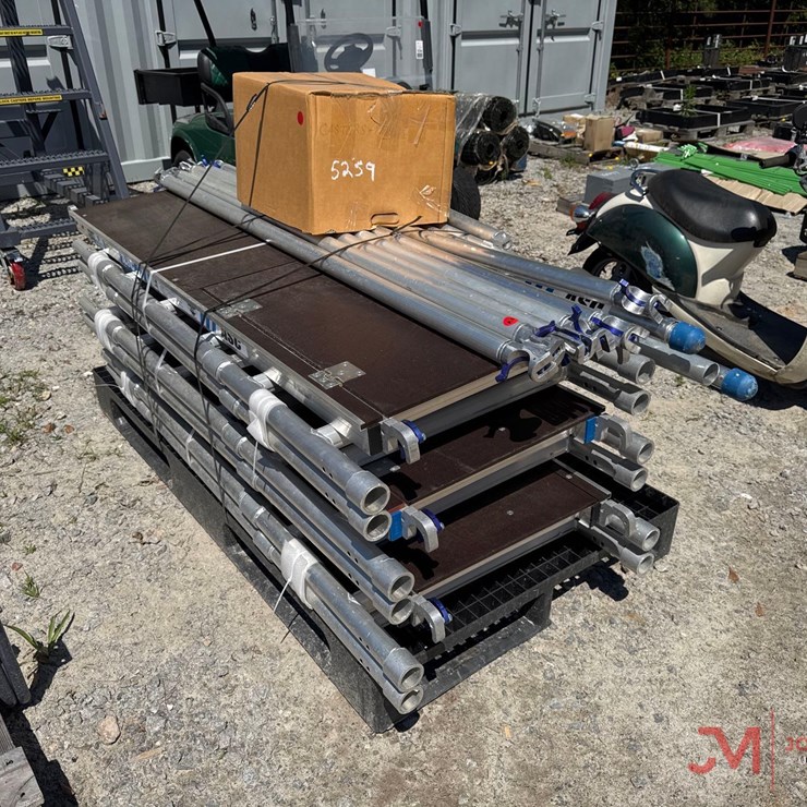 ALUMINUM SCAFFOLDING