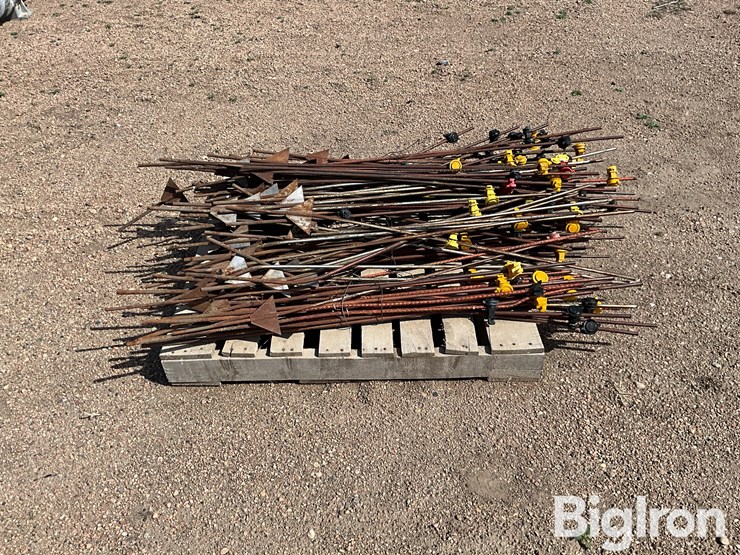 electric-fence-posts-&-insulators-image-8