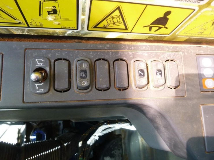2019-caterpillar-335f-lcr-image-16