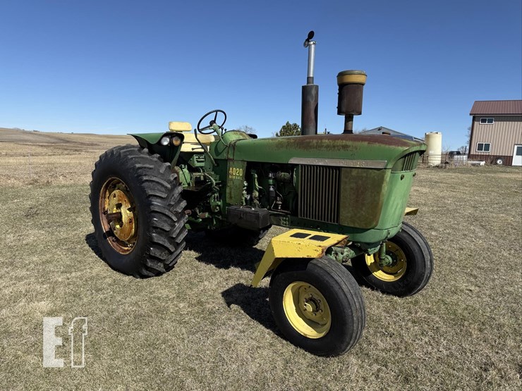 john-deere-4020d-image-2