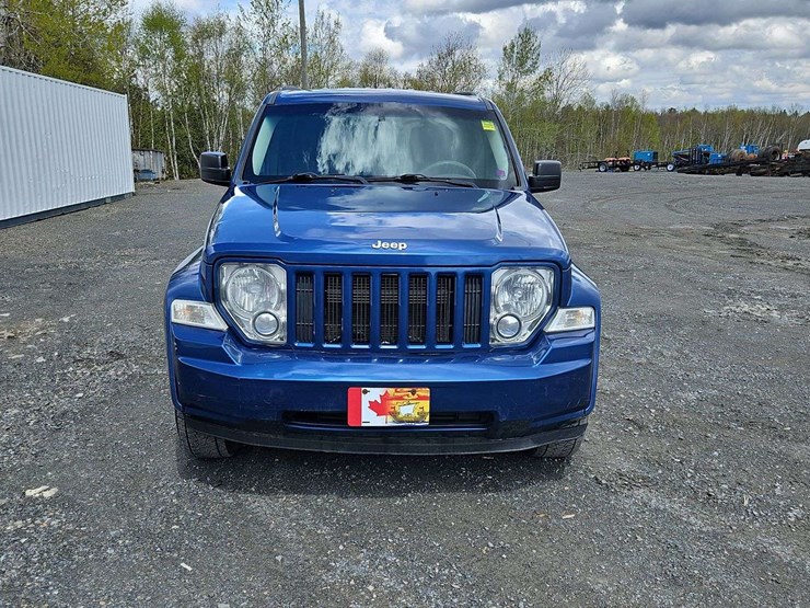 2009-jeep-liberty-image-8