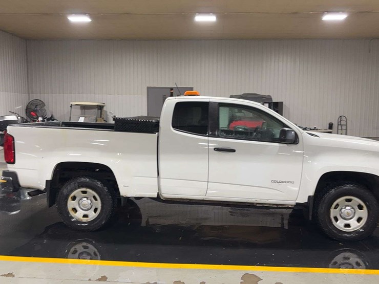 2015-chevrolet-colorado-image-6
