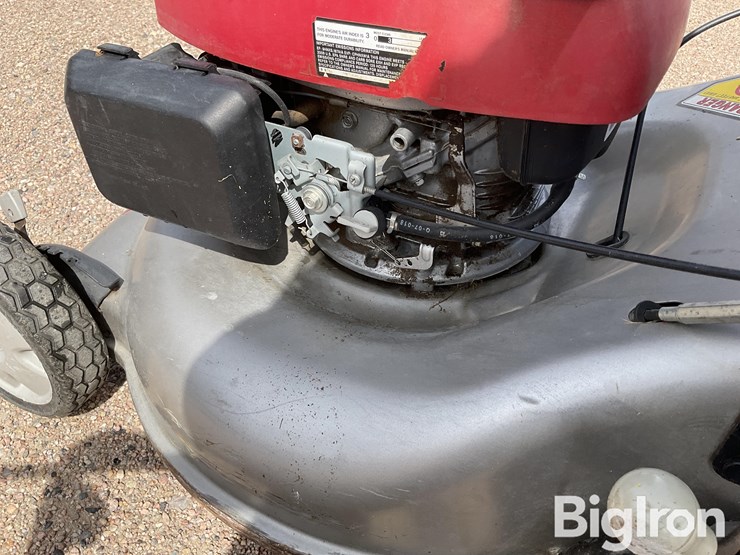 honda-/-troy-built-hrr2166vxa-mower-&-2600-psi-power-washer-image-13