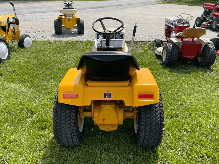 1975-international-cub-image-4