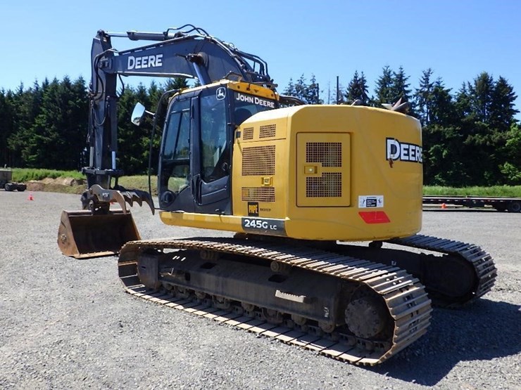deere-245g-lc-image-6