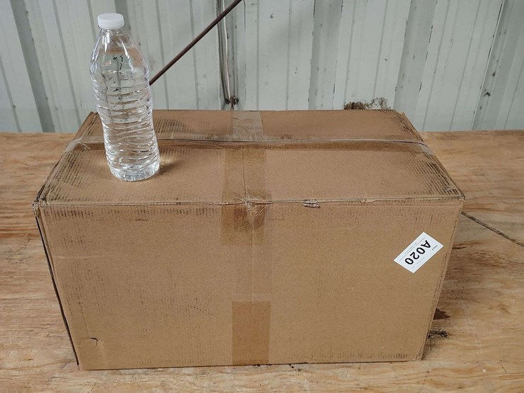 neotec-ncs5800-gas-chainsaw-kit-–-25:1-fuel-mix-–-20"-&-18"-bars-(unassembled)-(new/unused)-image-2