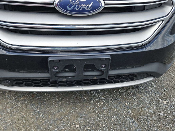 2017-ford-edge-sel-image-43