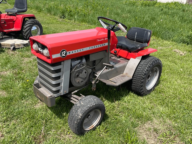 1972-massey-ferguson-12-image-1
