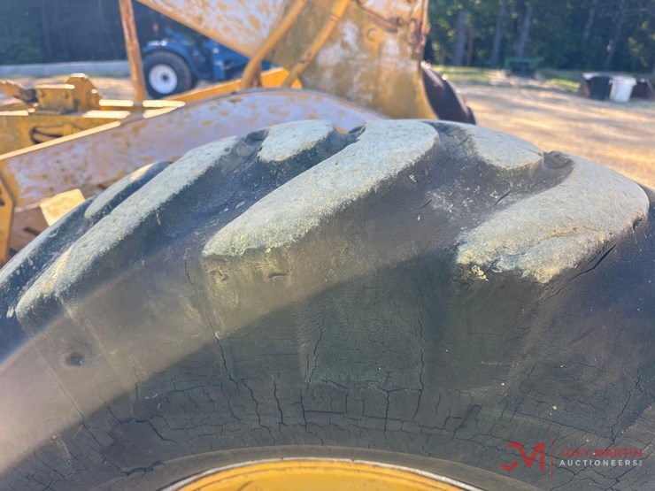 caterpillar-12g-image-23