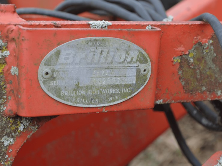 brillion-2-210-6-row-zone-builder-image-8