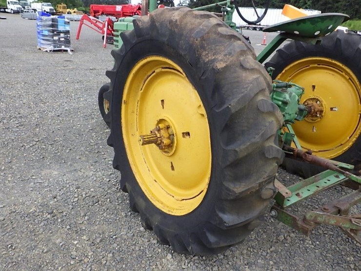 john-deere-b-image-22
