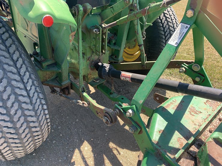 john-deere-850-image-8