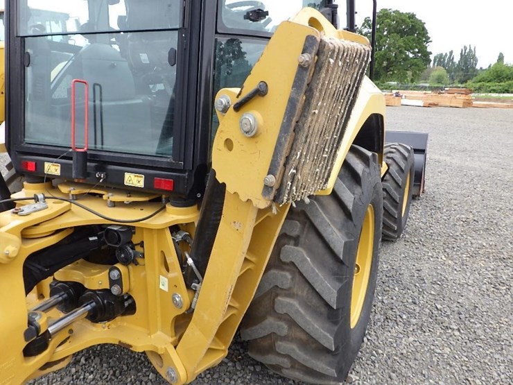 2023-caterpillar-420-xe-image-26