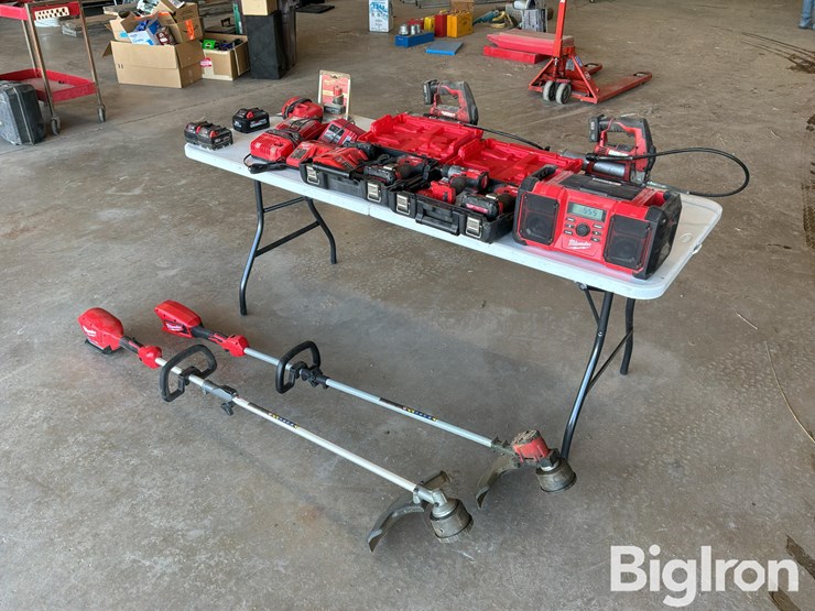 milwaukee-cordless-power-tools-image-1