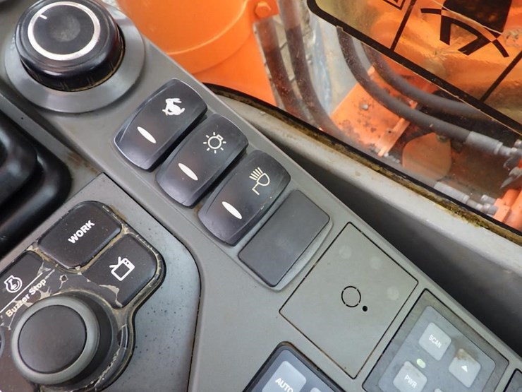 doosan-dx225-lc-3-image-50