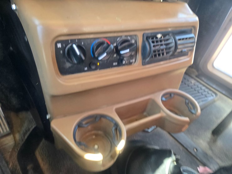 #24354-•-2002-mack-cv513-granite-dumptruck-image-77