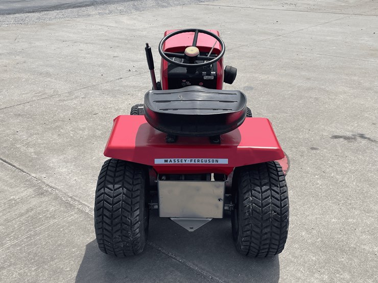 1974-massey-ferguson-8-image-4