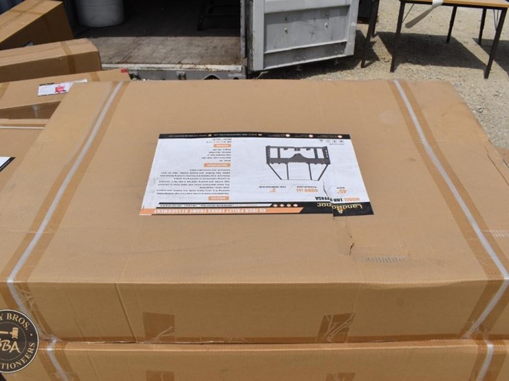 landhonor-pallet-forks-frame-attachment-45001-image-2
