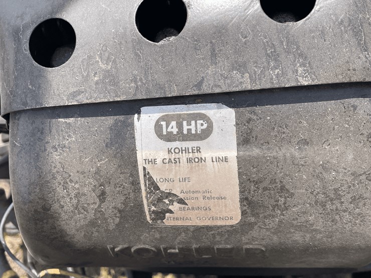 1974-massey-ferguson-14-image-41