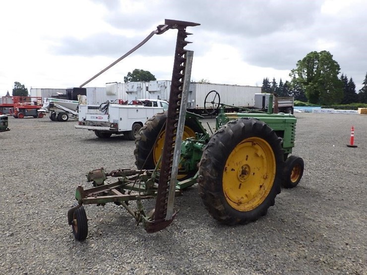john-deere-b-image-5