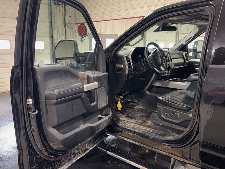 2017-ford-f250-image-10