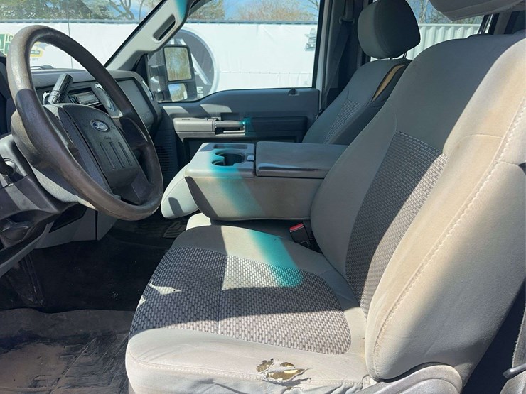 2012-ford-f250-xlt-image-22