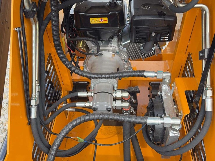 2026-mms-ms360t-mini-skid-steer-image-9