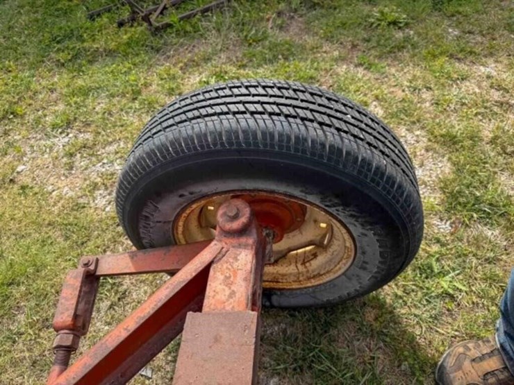 24’-header-trailer-image-4