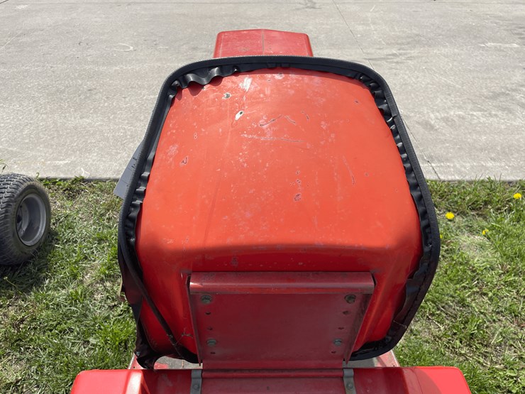 1975-massey-ferguson-16-image-24