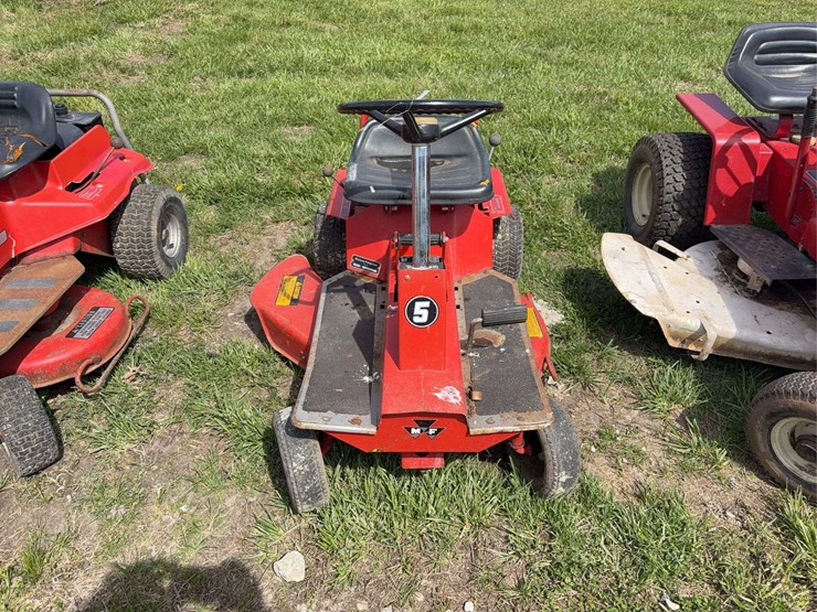 massey-ferguson-5-image-8