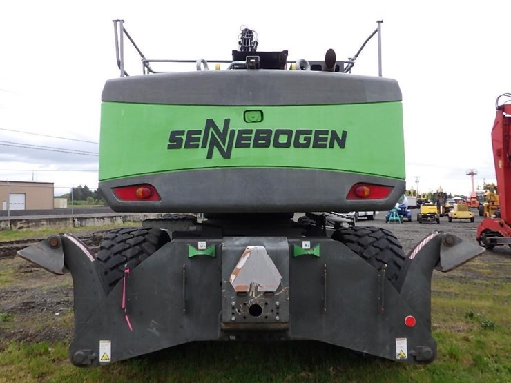 sennebogen-738e-tree-handler-image-4
