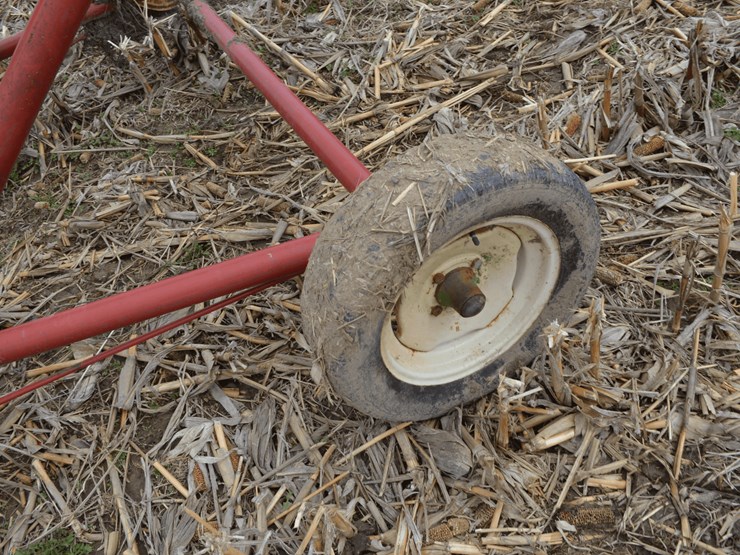 hutchinson/-mayrath-grain-elevator-damaged,-bent-tube-image-7