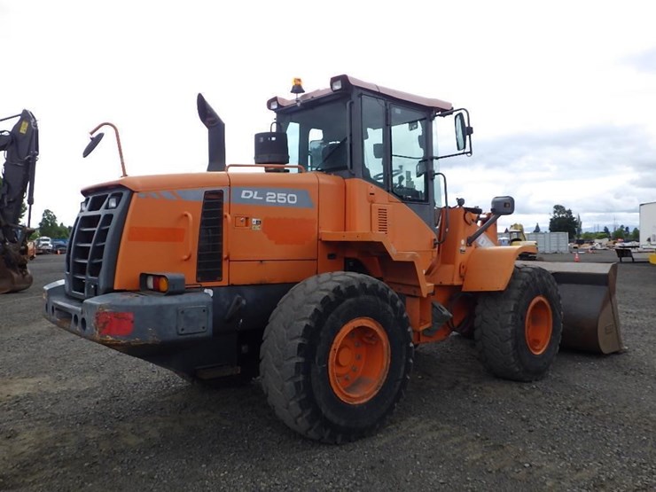doosan-dl250-3-image-5