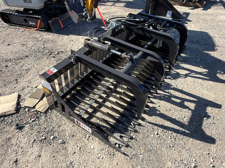 #2096-•-unused-jct-skid-steer-rock-grapple-bucket-inv#-47063-image-1